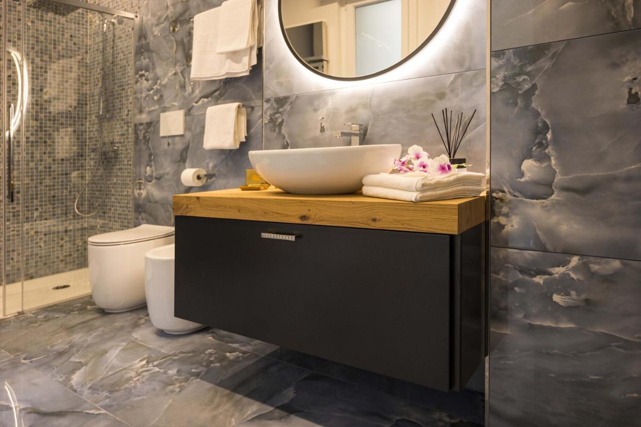 Vipverona Luxury Apartment - Royal Welcome Exterior photo